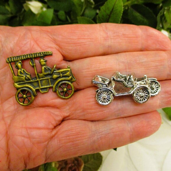 ANTIQUE CAR Mixed Material Brooch Lot ~ Five VINTAGE Early Automotive Pin Lot - Picture 5 of 11